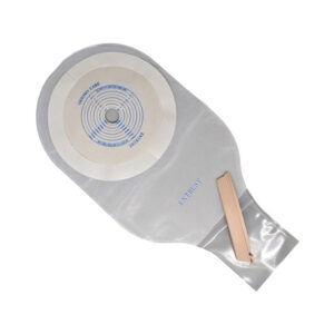 one-piece-drainable-pouches-transparent-standard-wear-12-drainable