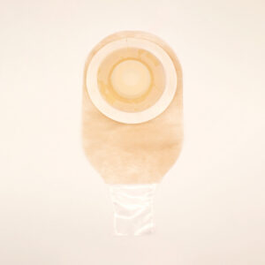 12-convex-one-piece-drainable-pouch-w-filter-extended-wear-transparent-clip-closure