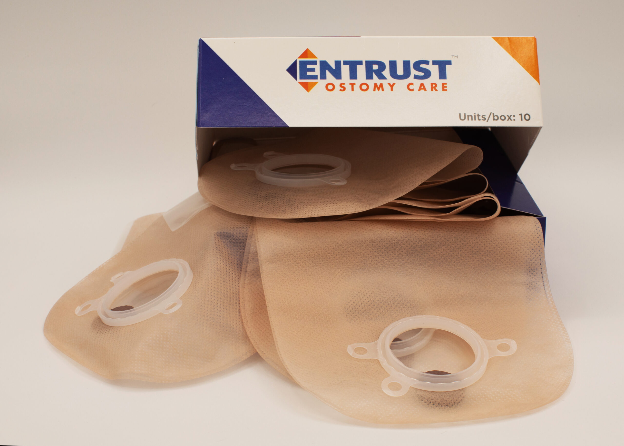 12" Two-Piece Drainable Pouch w/ Filter - Transparent, Clip Closure - Image 3