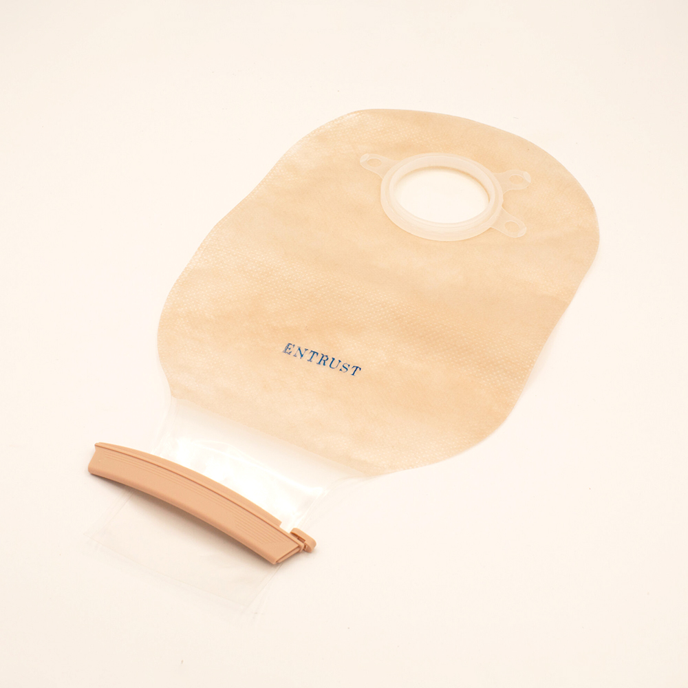 12in Two Piece Drainable Pouch Transparent Flatlay 31134